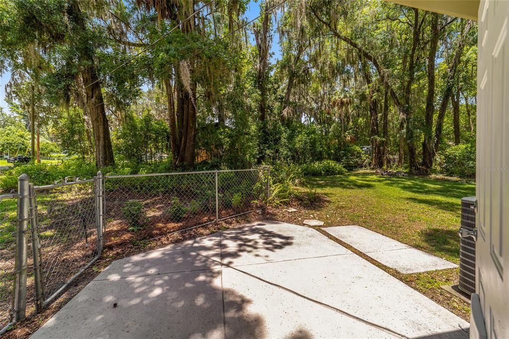 For Sale: $244,900 (3 beds, 2 baths, 1350 Square Feet)