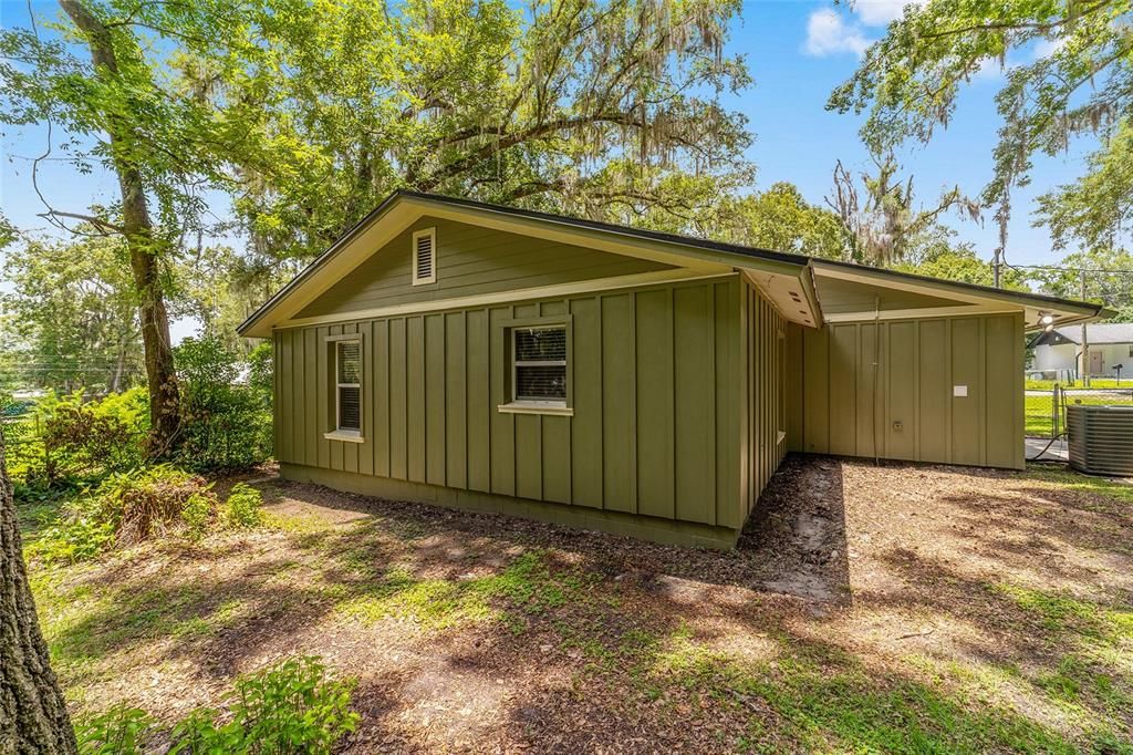 For Sale: $244,900 (3 beds, 2 baths, 1350 Square Feet)