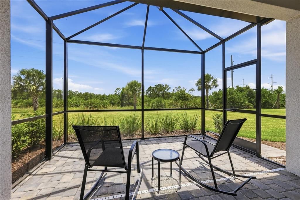 For Sale: $525,000 (2 beds, 2 baths, 1527 Square Feet)