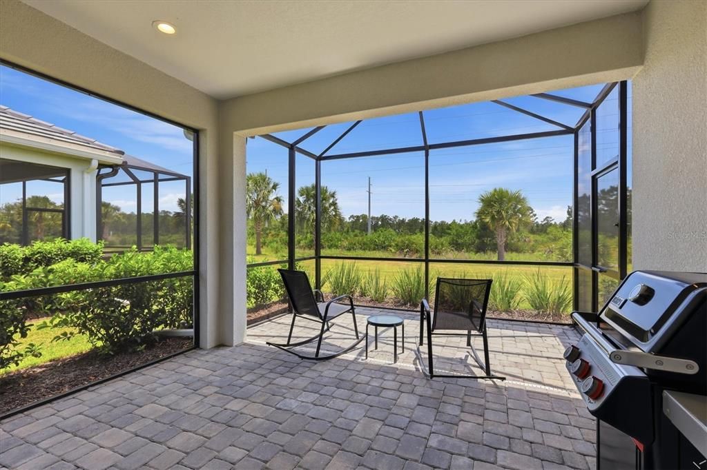 For Sale: $525,000 (2 beds, 2 baths, 1527 Square Feet)
