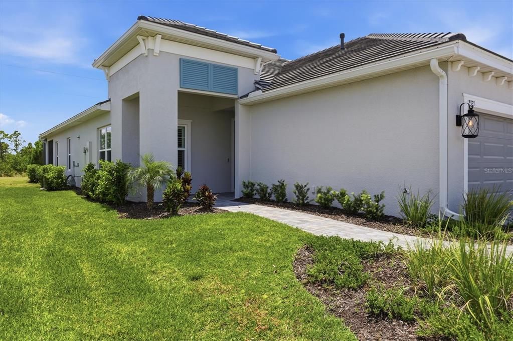 For Sale: $525,000 (2 beds, 2 baths, 1527 Square Feet)