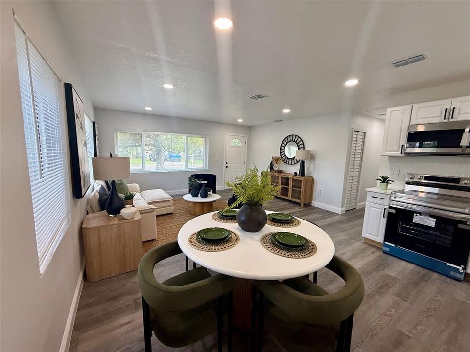 For Sale: $336,000 (3 beds, 2 baths, 1050 Square Feet)