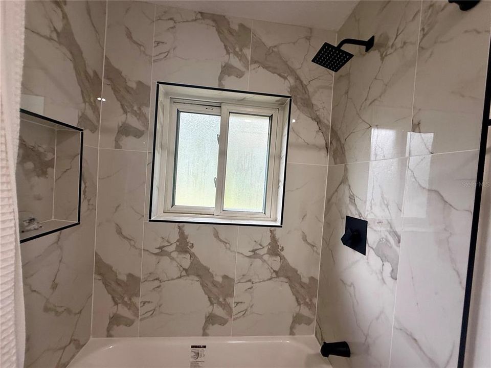 For Sale: $336,000 (3 beds, 2 baths, 1050 Square Feet)
