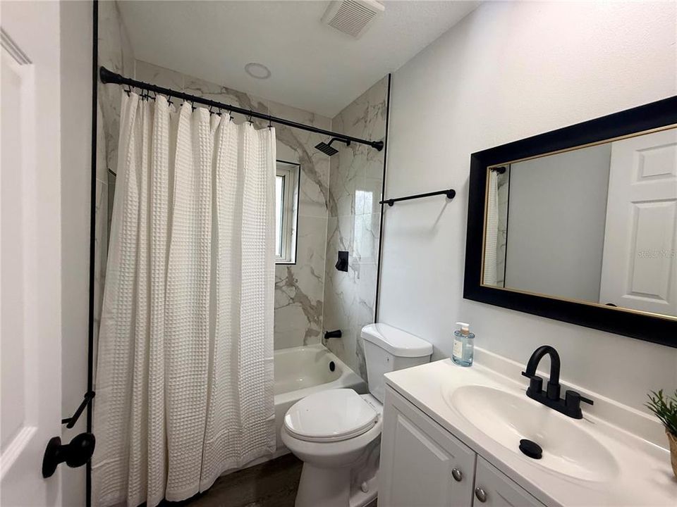 For Sale: $336,000 (3 beds, 2 baths, 1050 Square Feet)