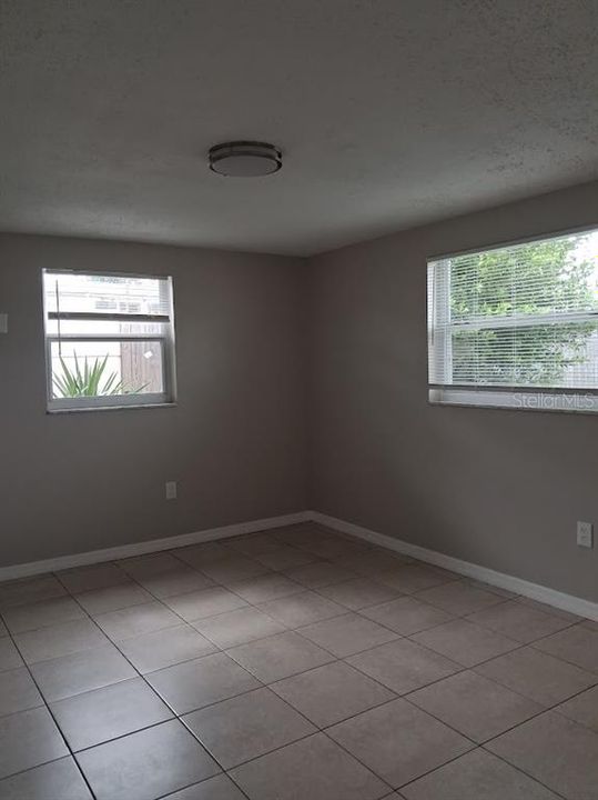 En Venta: $220,000 (3 camas, 2 baños, 1236 Pies cuadrados)