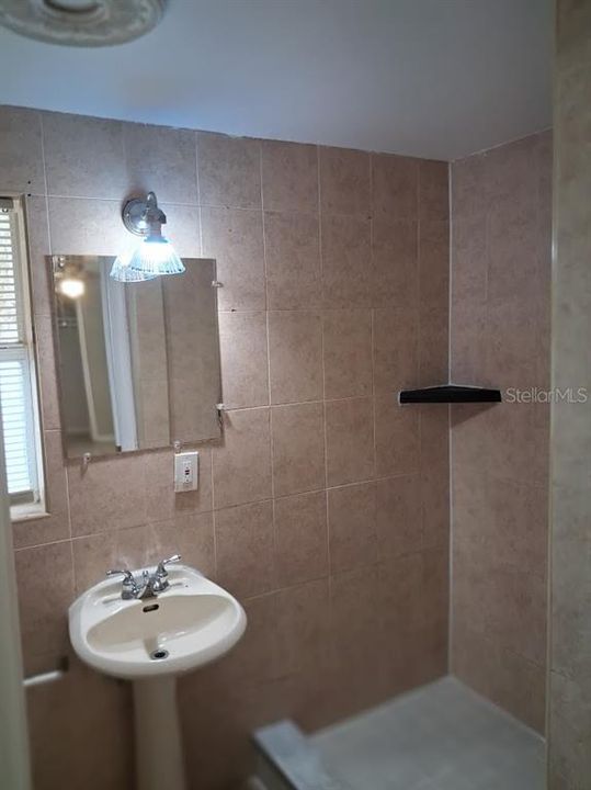 En Venta: $220,000 (3 camas, 2 baños, 1236 Pies cuadrados)
