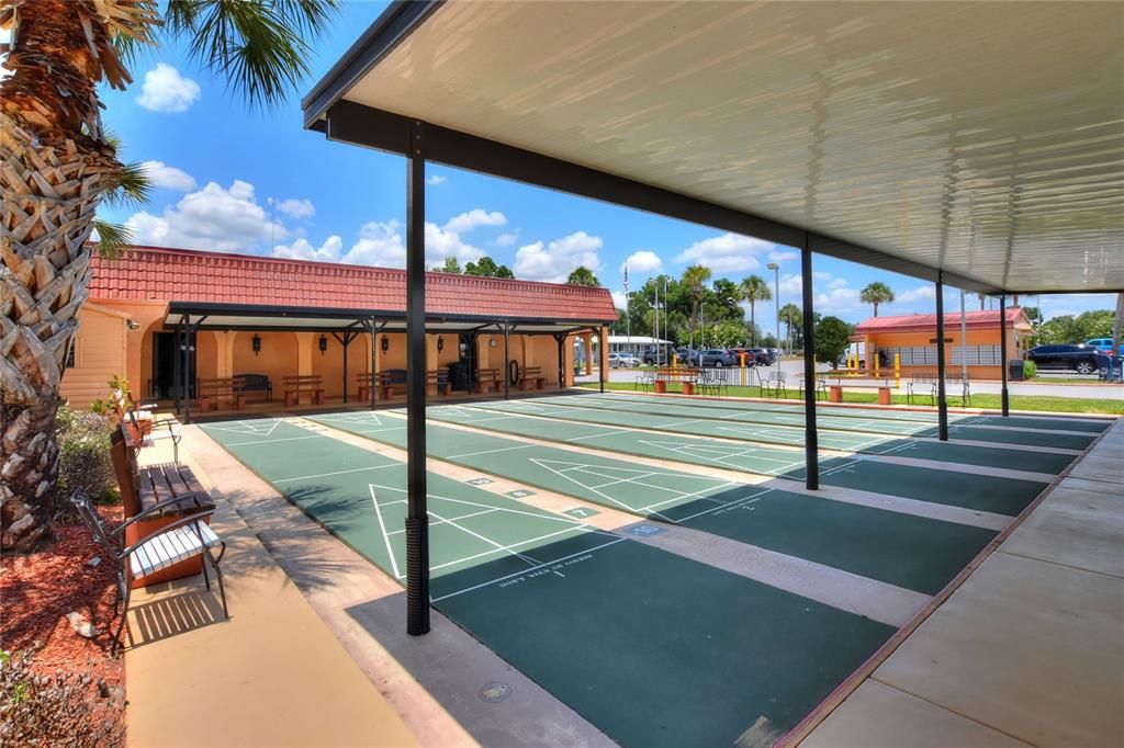 For Sale: $179,900 (2 beds, 2 baths, 1560 Square Feet)