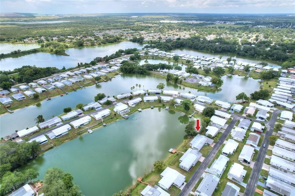 На продажу: $179,900 (2 спален, 2 ванн, 1560 Квадратных фут)