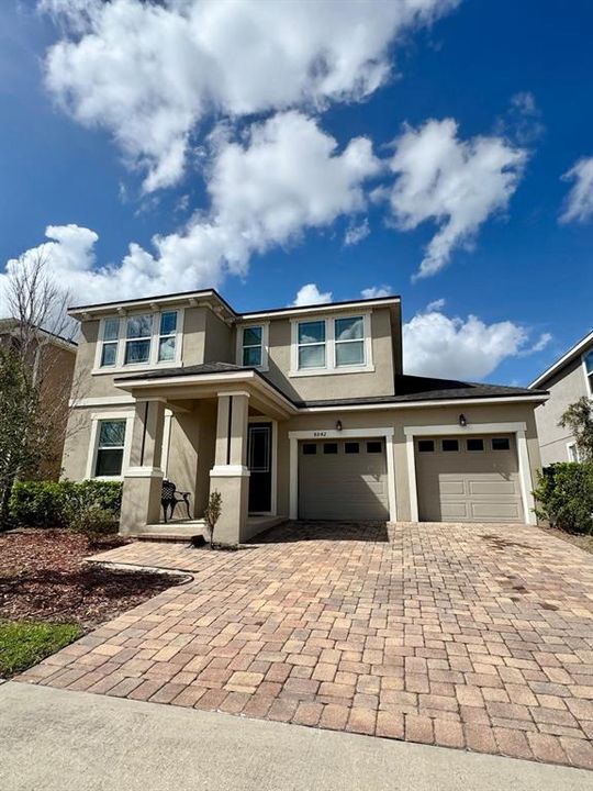 For Rent: $3,990 (4 beds, 3 baths, 2225 Square Feet)