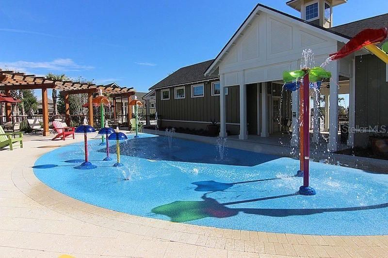 For Rent: $3,990 (4 beds, 3 baths, 2225 Square Feet)