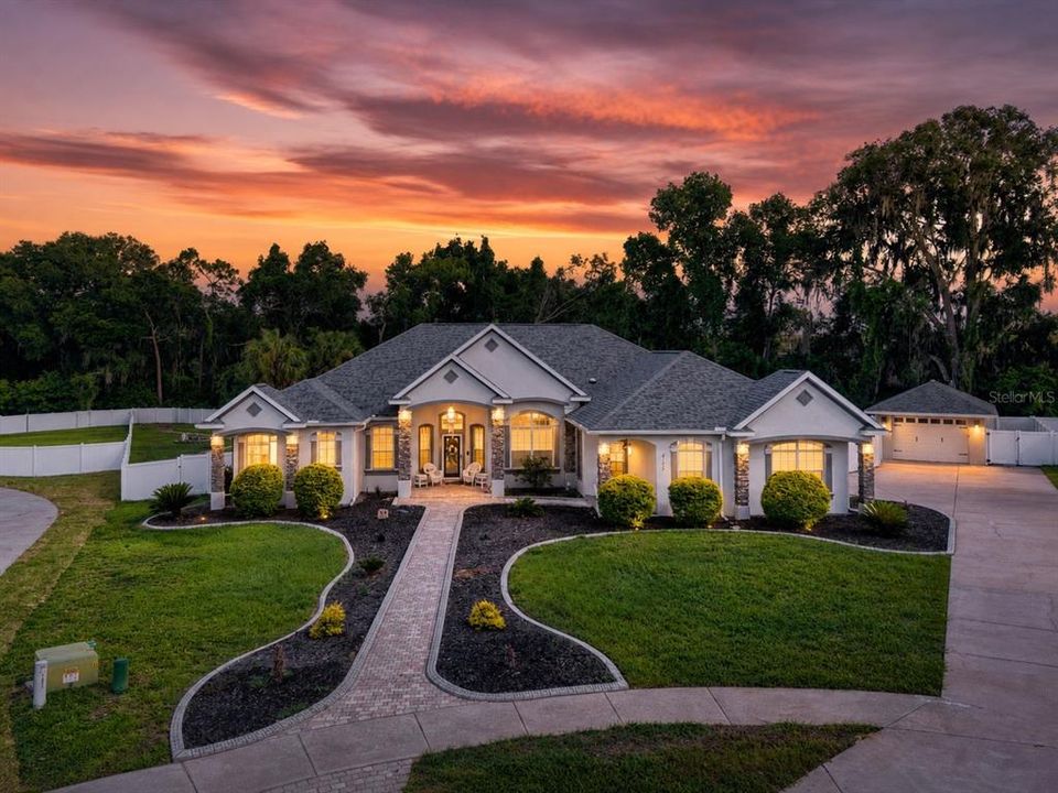 For Sale: $750,000 (5 beds, 3 baths, 3430 Square Feet)