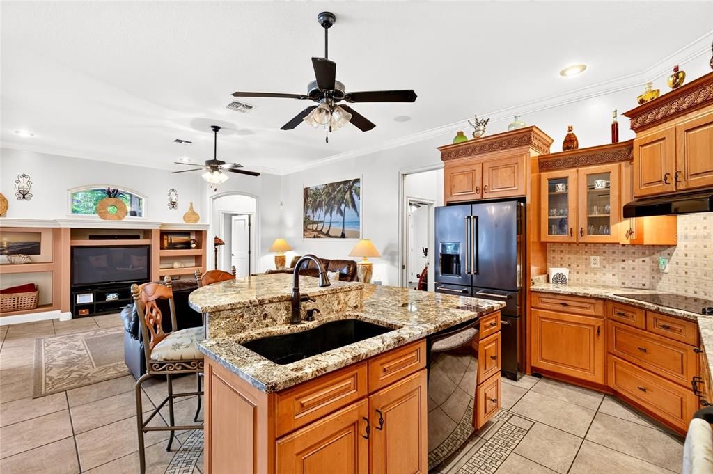 For Sale: $750,000 (5 beds, 3 baths, 3430 Square Feet)