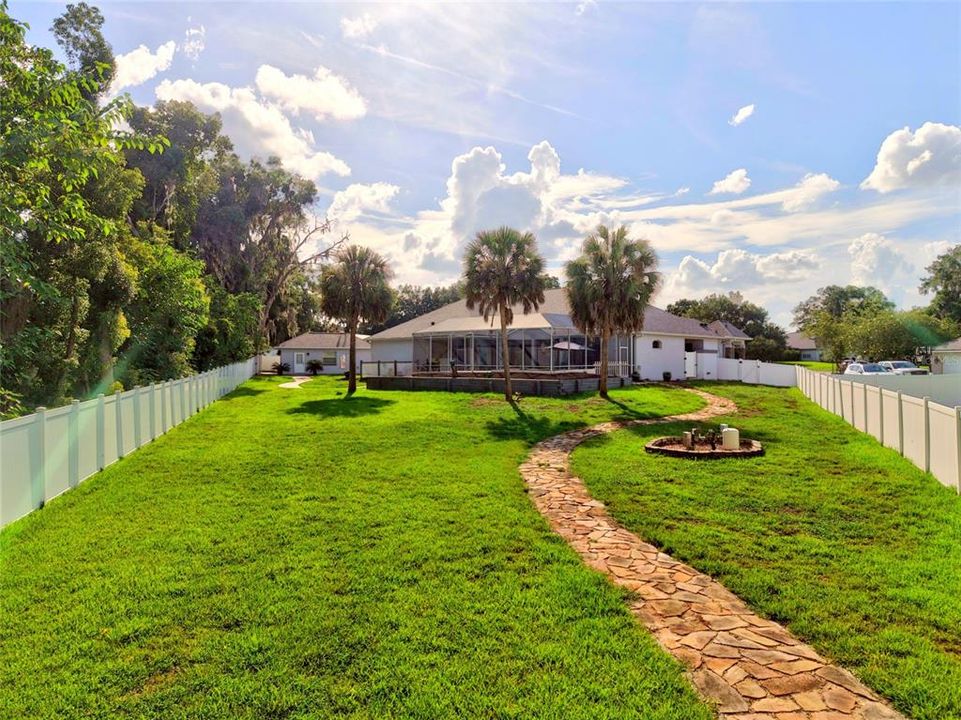 For Sale: $750,000 (5 beds, 3 baths, 3430 Square Feet)