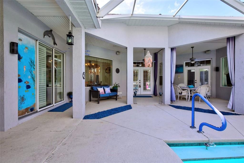 For Sale: $750,000 (5 beds, 3 baths, 3430 Square Feet)