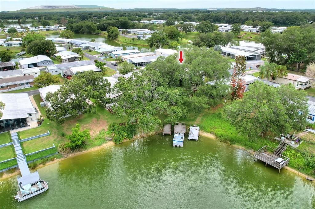 For Sale: $165,000 (2 beds, 2 baths, 1274 Square Feet)