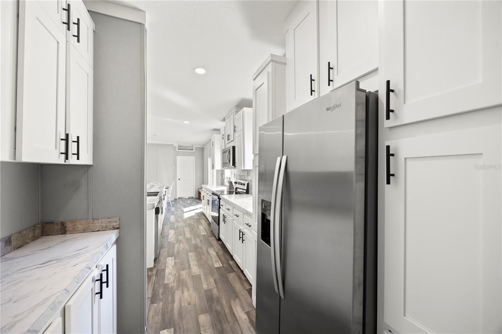 For Sale: $474,000 (4 beds, 3 baths, 2254 Square Feet)