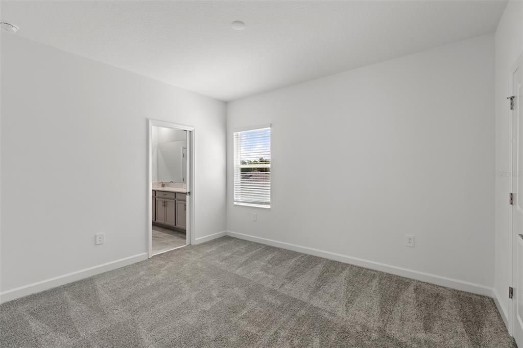 For Rent: $2,800 (4 beds, 3 baths, 2469 Square Feet)