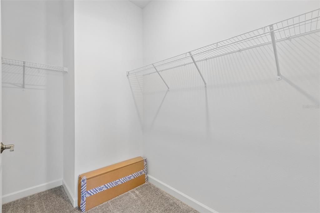 For Rent: $2,800 (4 beds, 3 baths, 2469 Square Feet)
