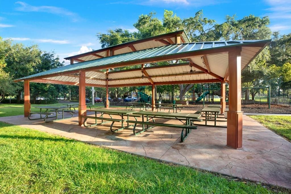 For Sale: $499,900 (3 beds, 2 baths, 1825 Square Feet)