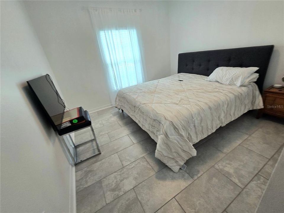 На продажу: $419,900 (4 спален, 2 ванн, 1843 Квадратных фут)