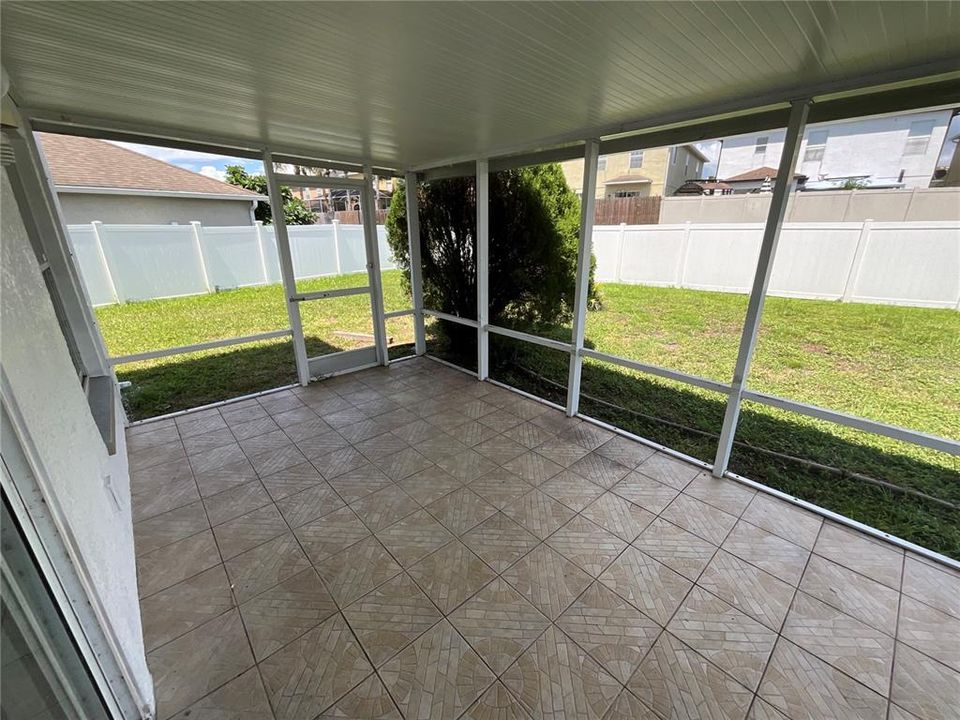 待售: $359,900 (4 贝兹, 2 浴室, 1741 平方英尺)