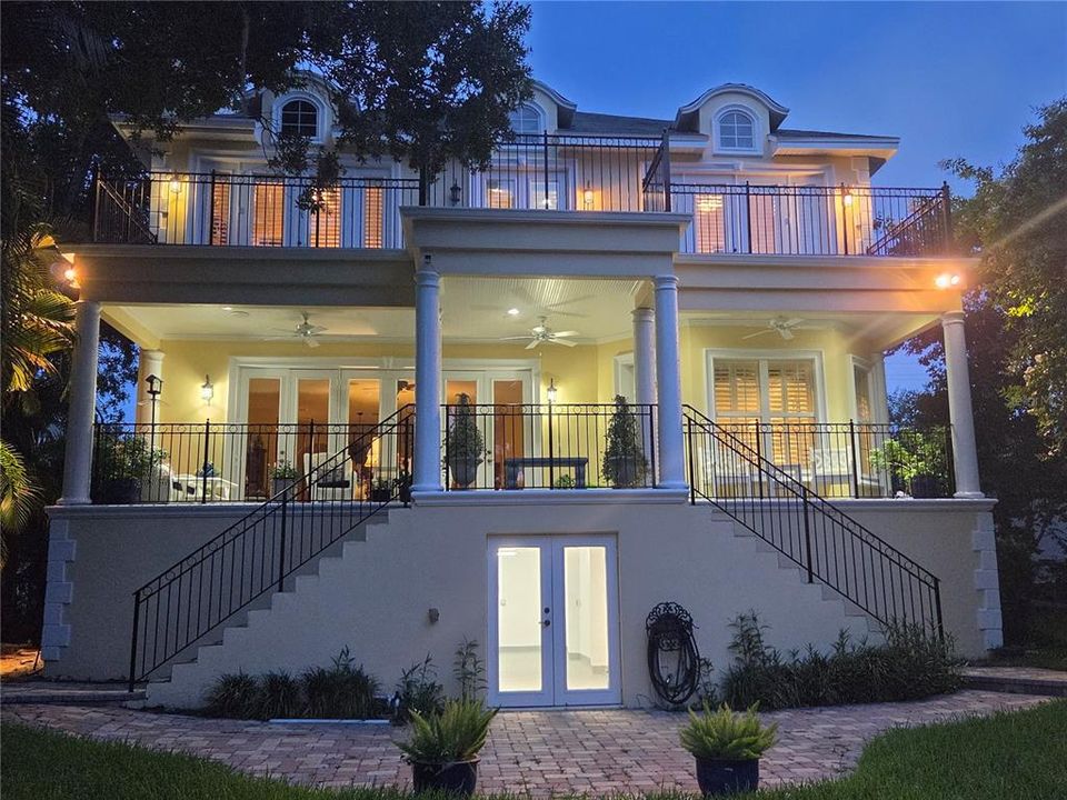 For Sale: $2,449,000 (5 beds, 3 baths, 3635 Square Feet)
