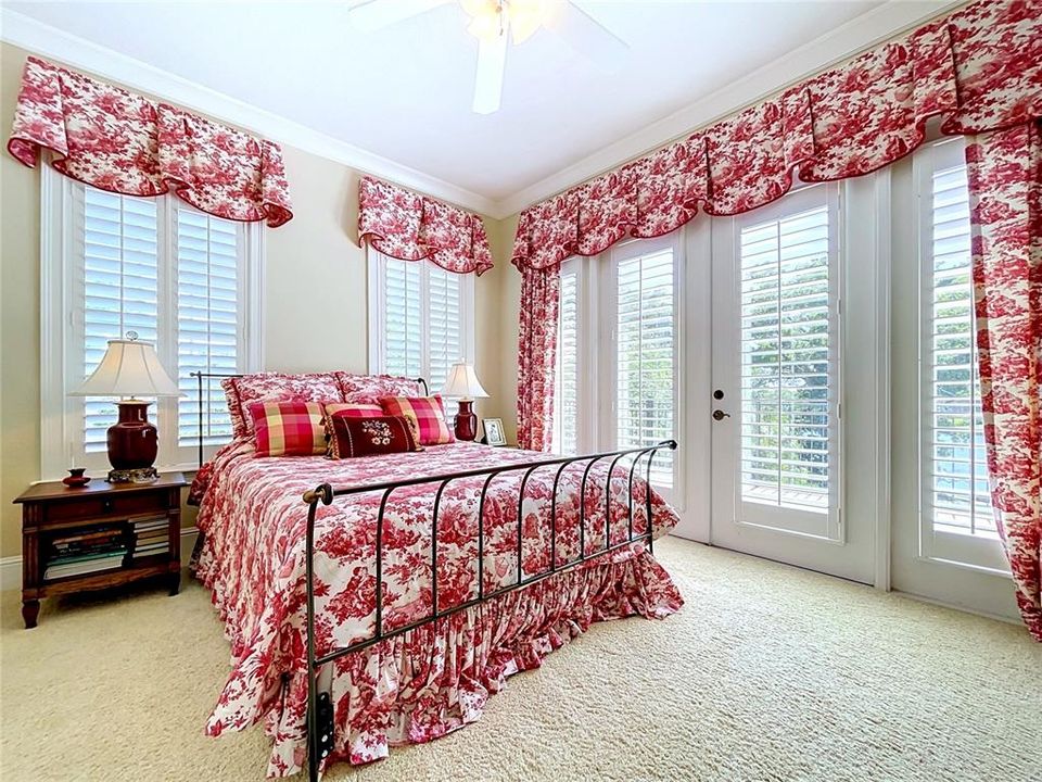 For Sale: $2,449,000 (5 beds, 3 baths, 3635 Square Feet)