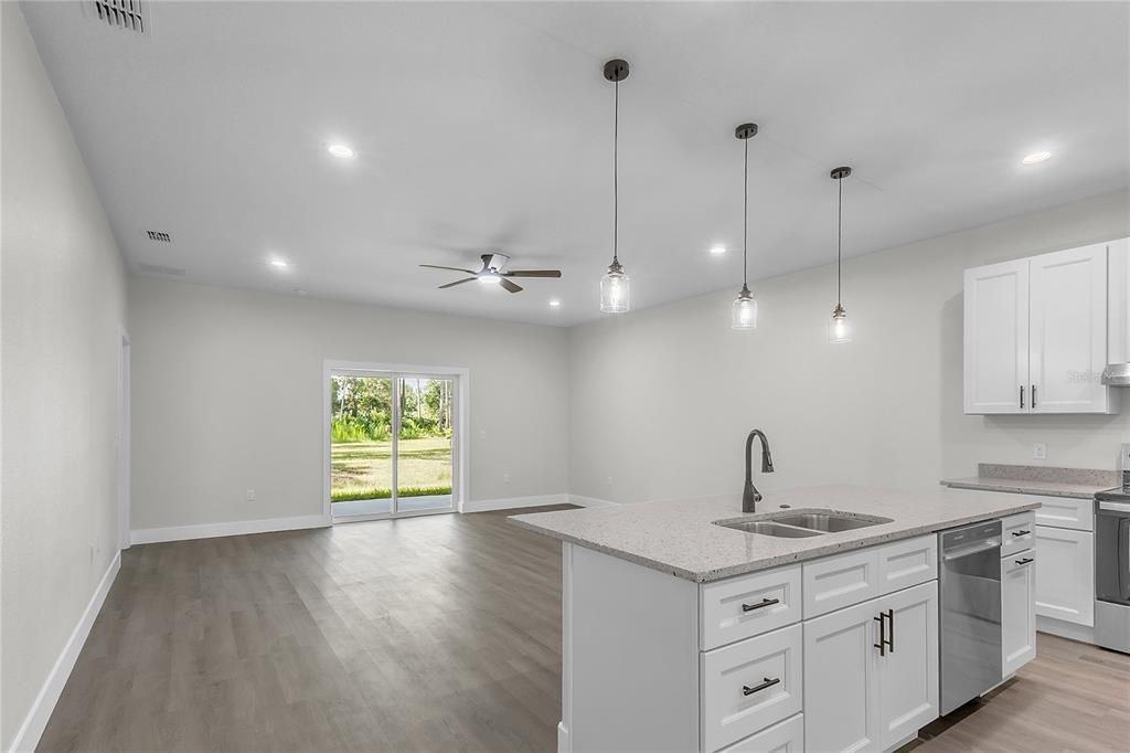 For Sale: $525,000 (12 beds, 0 baths, 2586 Square Feet)