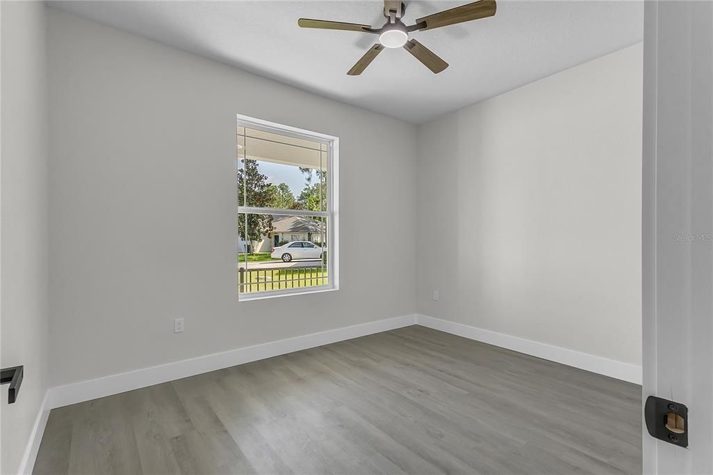 For Sale: $525,000 (12 beds, 0 baths, 2586 Square Feet)