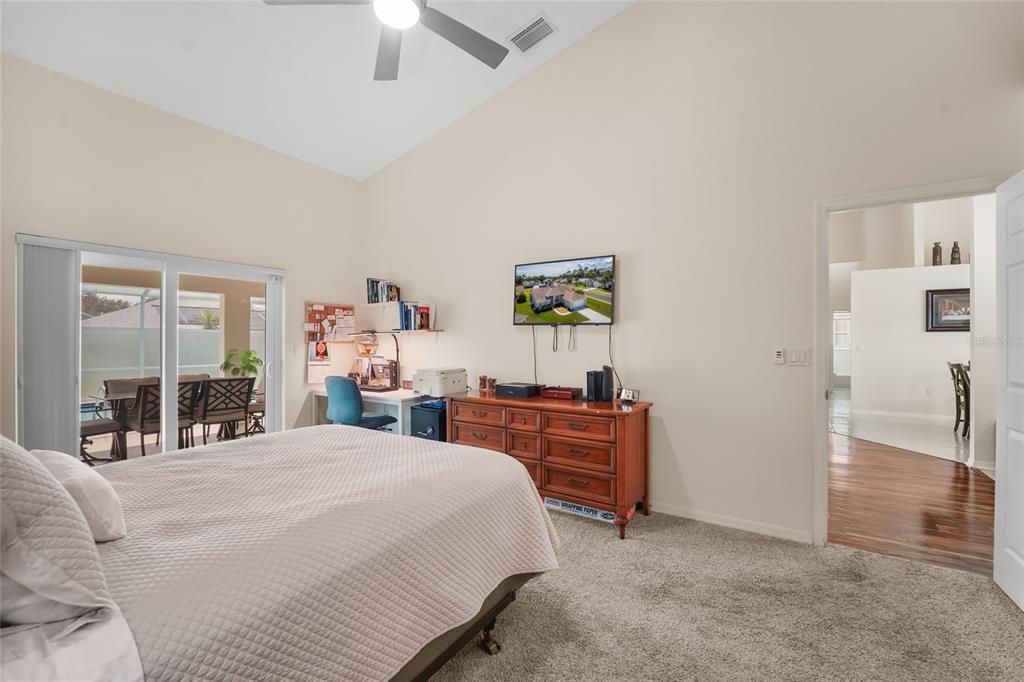 En Venta: $469,000 (3 camas, 2 baños, 2016 Pies cuadrados)