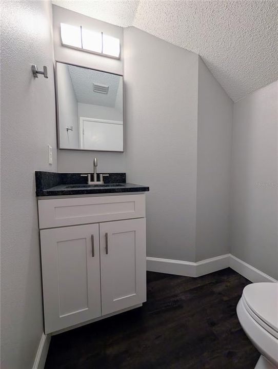 For Sale: $450,000 (3 beds, 2 baths, 1972 Square Feet)