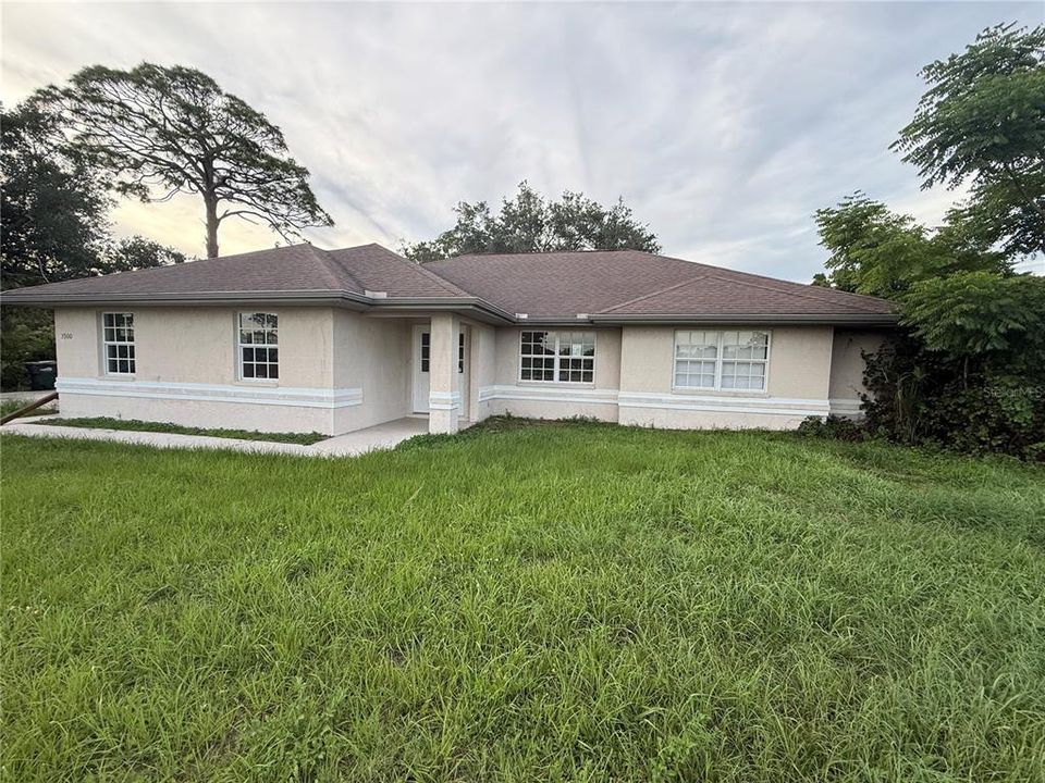For Sale: $249,000 (3 beds, 2 baths, 1615 Square Feet)