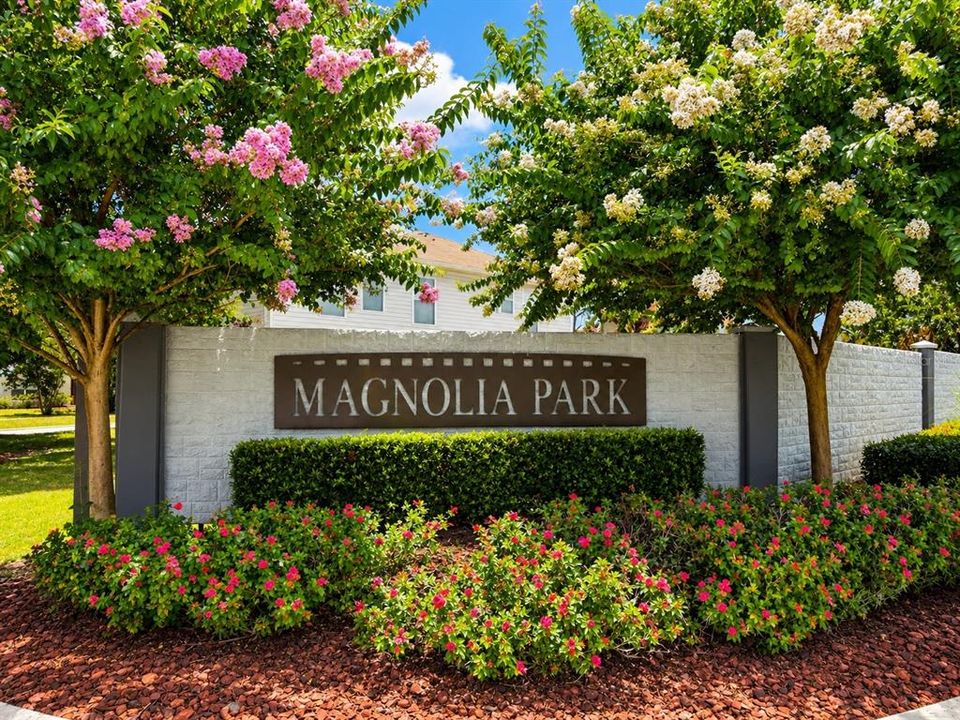 For Rent: $2,650 (4 beds, 2 baths, 2302 Square Feet)