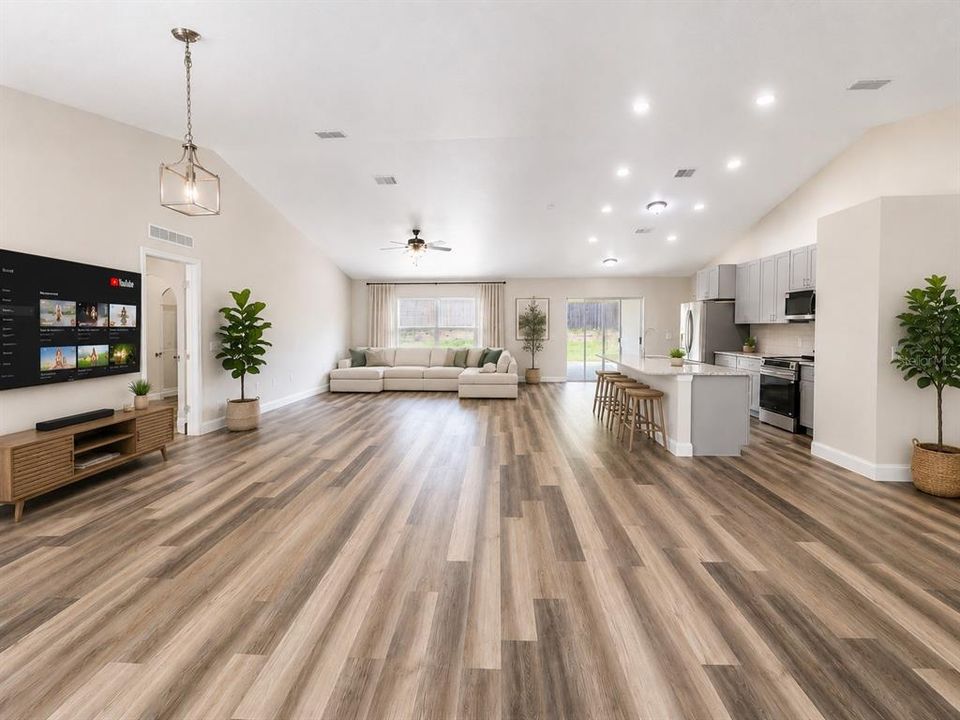 For Rent: $2,650 (4 beds, 2 baths, 2302 Square Feet)