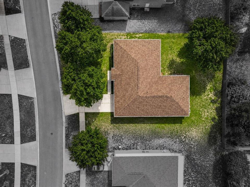 For Rent: $2,650 (4 beds, 2 baths, 2302 Square Feet)