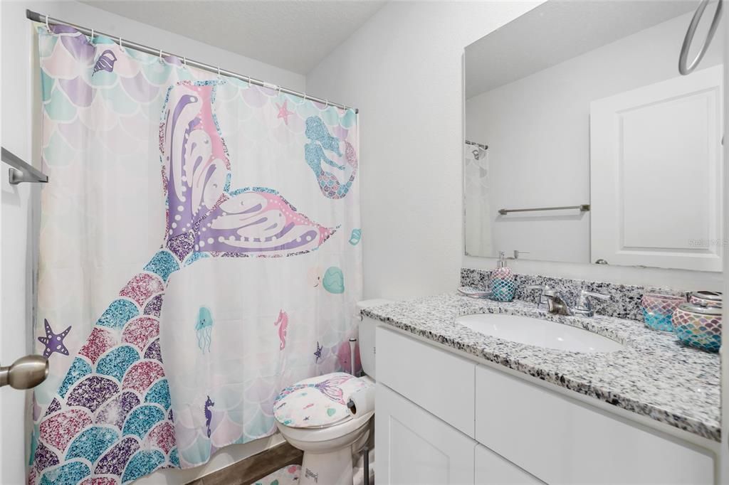 For Sale: $340,900 (5 beds, 3 baths, 2222 Square Feet)
