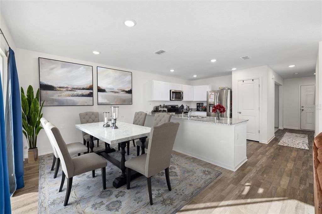 For Sale: $340,900 (5 beds, 3 baths, 2222 Square Feet)