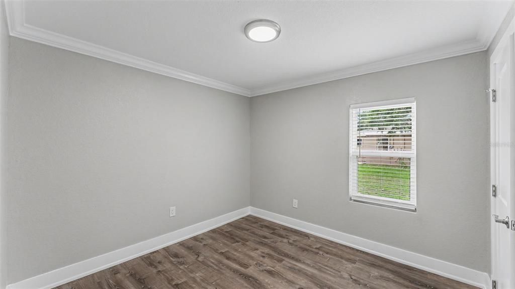 For Sale: $285,000 (3 beds, 2 baths, 1122 Square Feet)