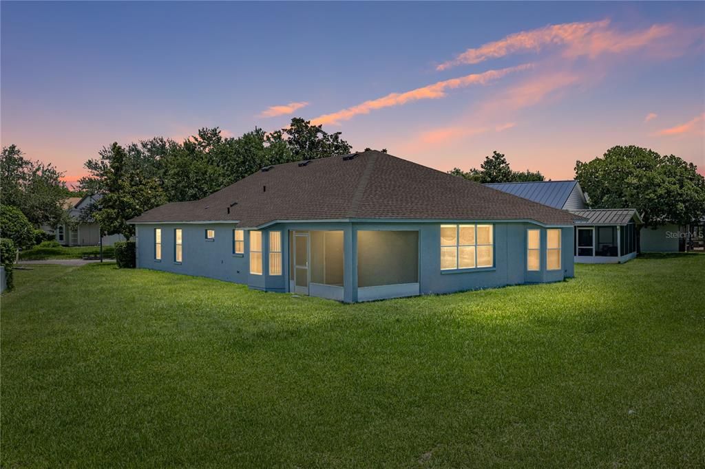 For Sale: $370,000 (3 beds, 2 baths, 1715 Square Feet)