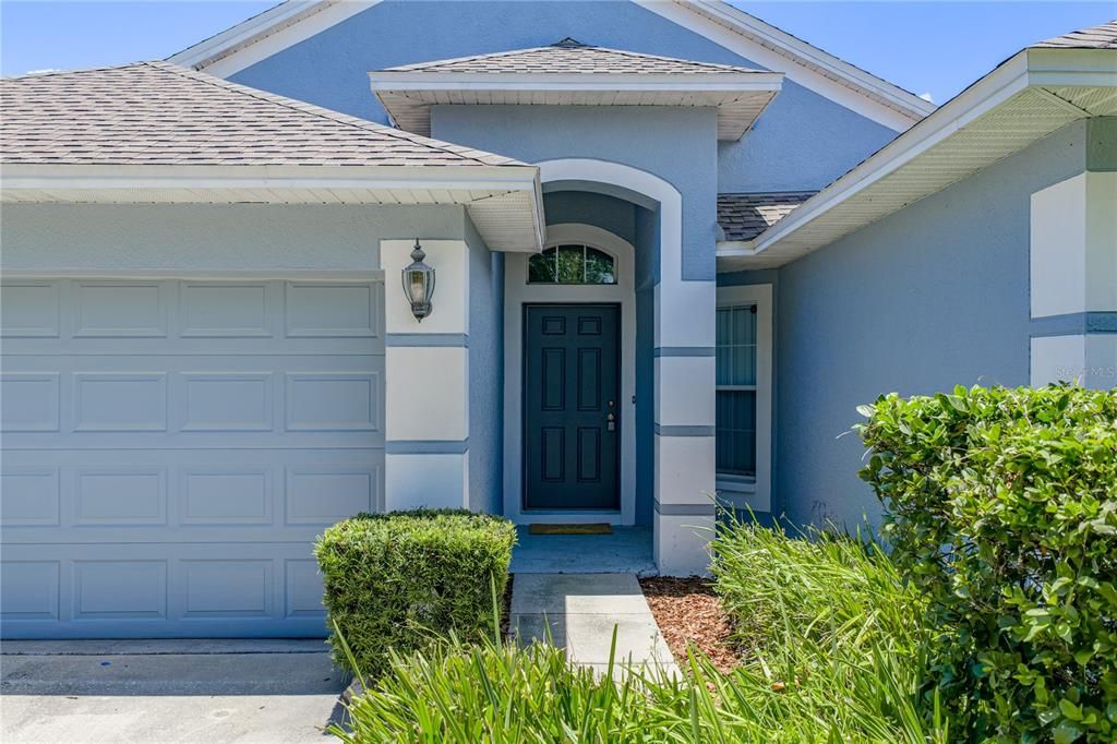 For Sale: $370,000 (3 beds, 2 baths, 1715 Square Feet)