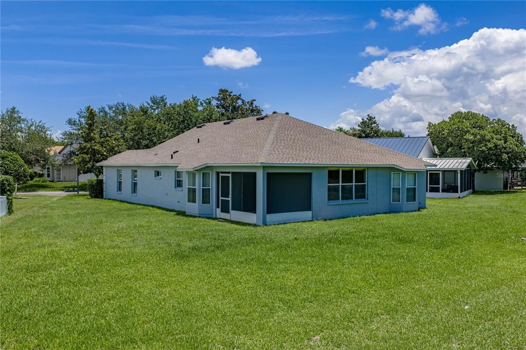 For Sale: $370,000 (3 beds, 2 baths, 1715 Square Feet)