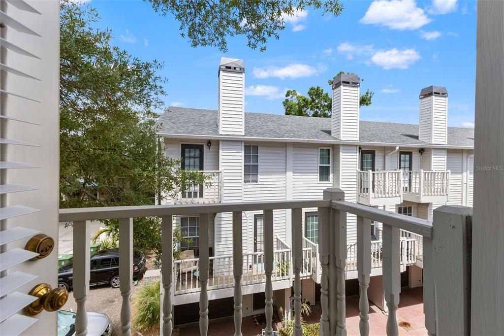 For Rent: $3,750 (3 beds, 2 baths, 1268 Square Feet)