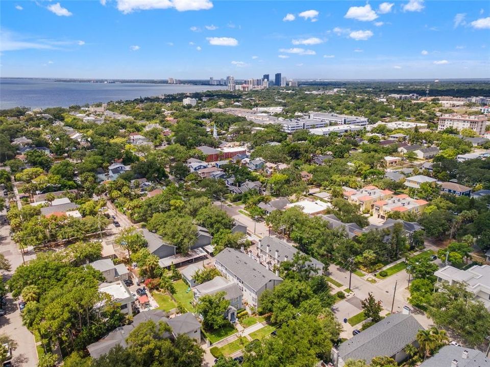 For Rent: $3,750 (3 beds, 2 baths, 1268 Square Feet)