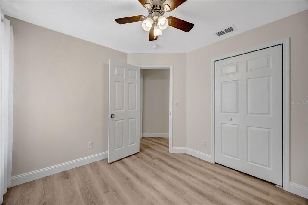 For Sale: $335,000 (3 beds, 2 baths, 1430 Square Feet)