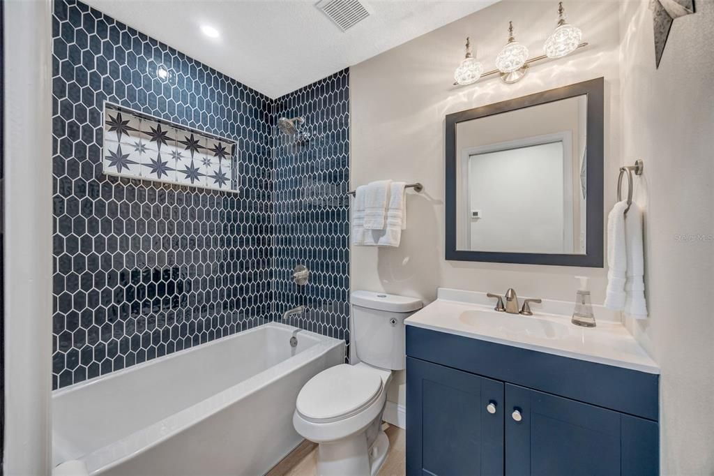 For Sale: $335,000 (3 beds, 2 baths, 1430 Square Feet)