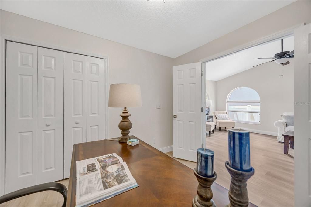 For Sale: $335,000 (3 beds, 2 baths, 1430 Square Feet)