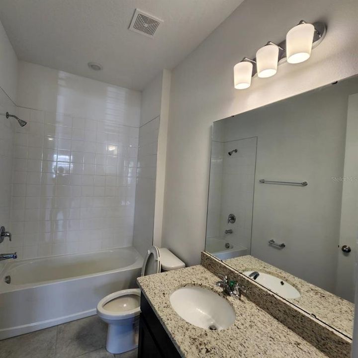 For Rent: $4,500 (5 beds, 5 baths, 4203 Square Feet)