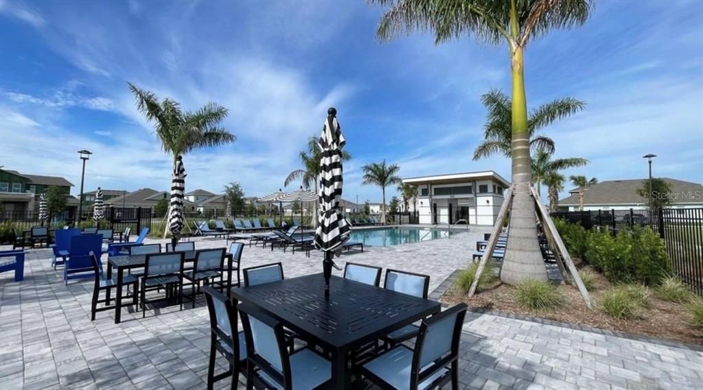 For Rent: $4,500 (5 beds, 5 baths, 4203 Square Feet)