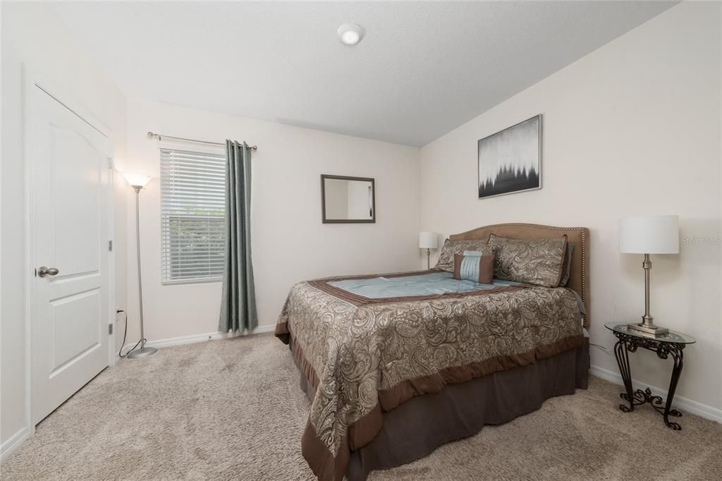 For Sale: $285,900 (3 beds, 2 baths, 1645 Square Feet)