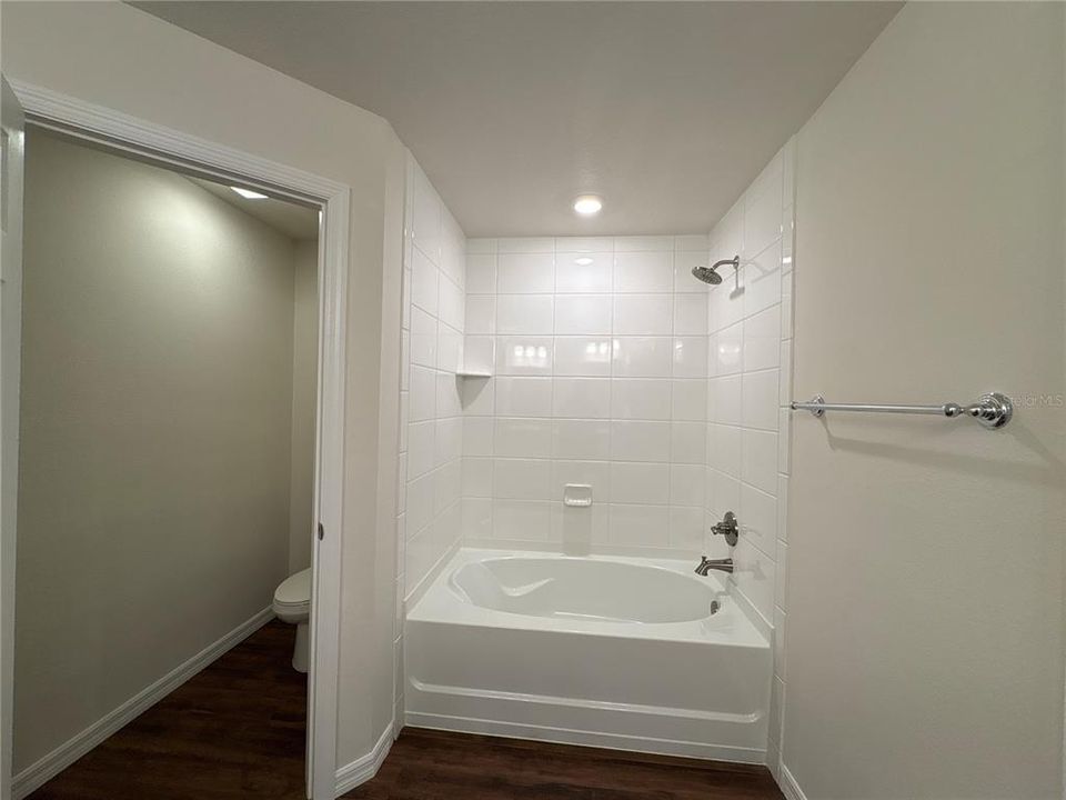 For Rent: $1,850 (3 beds, 2 baths, 1653 Square Feet)